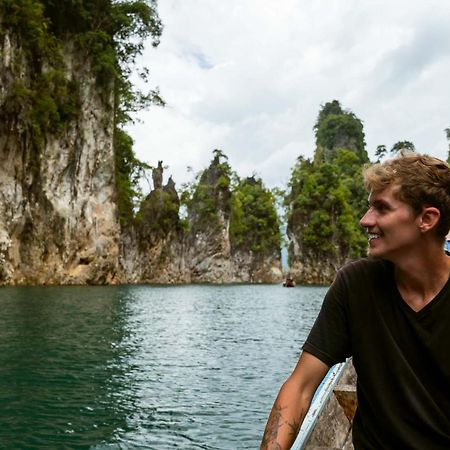 Monkey Mansion - Jungalows & Tours Khao Sok National Park Exterior photo